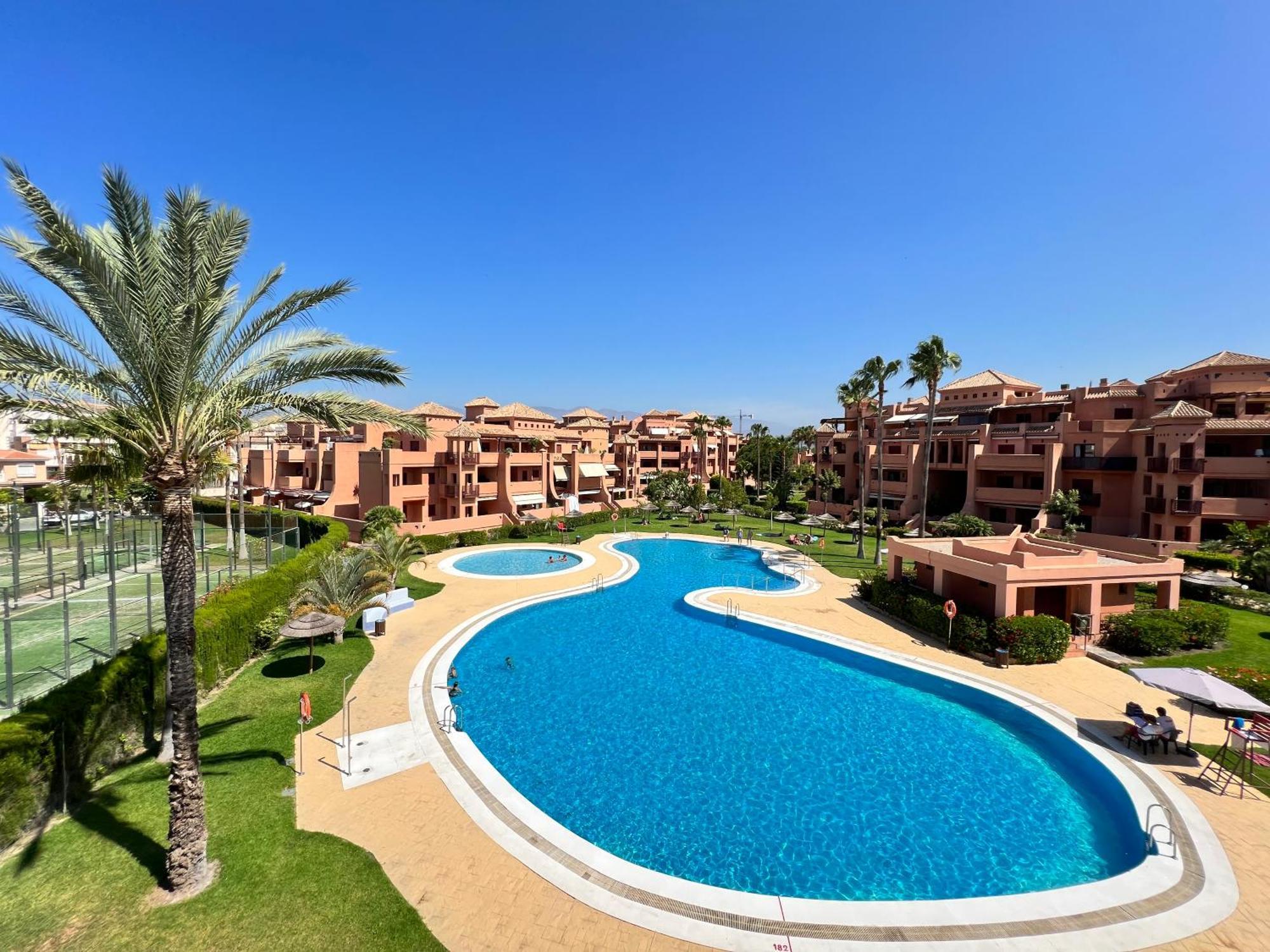 מוטריל Pushe Penthouse Playa Granada Beach & Golf 2 מראה חיצוני תמונה